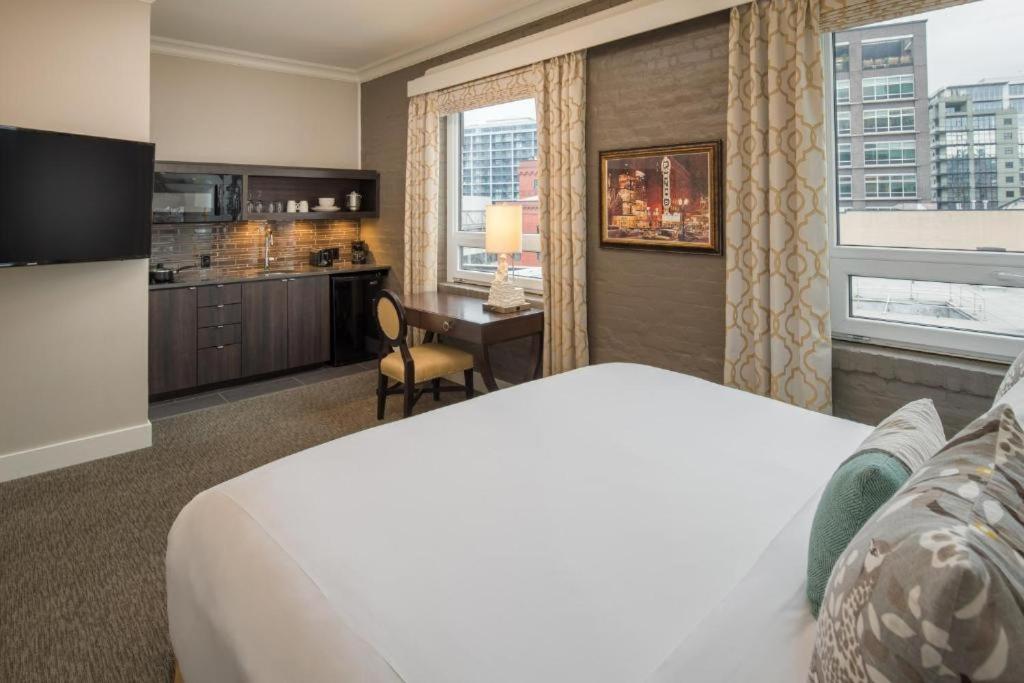 The Mark Spencer Hotel — photo 16