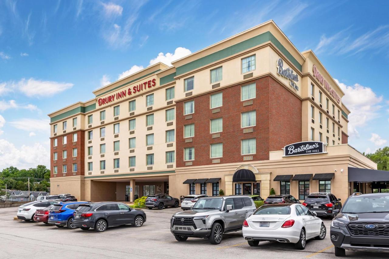 Image: Drury Inn & Suites St. Louis Forest Park