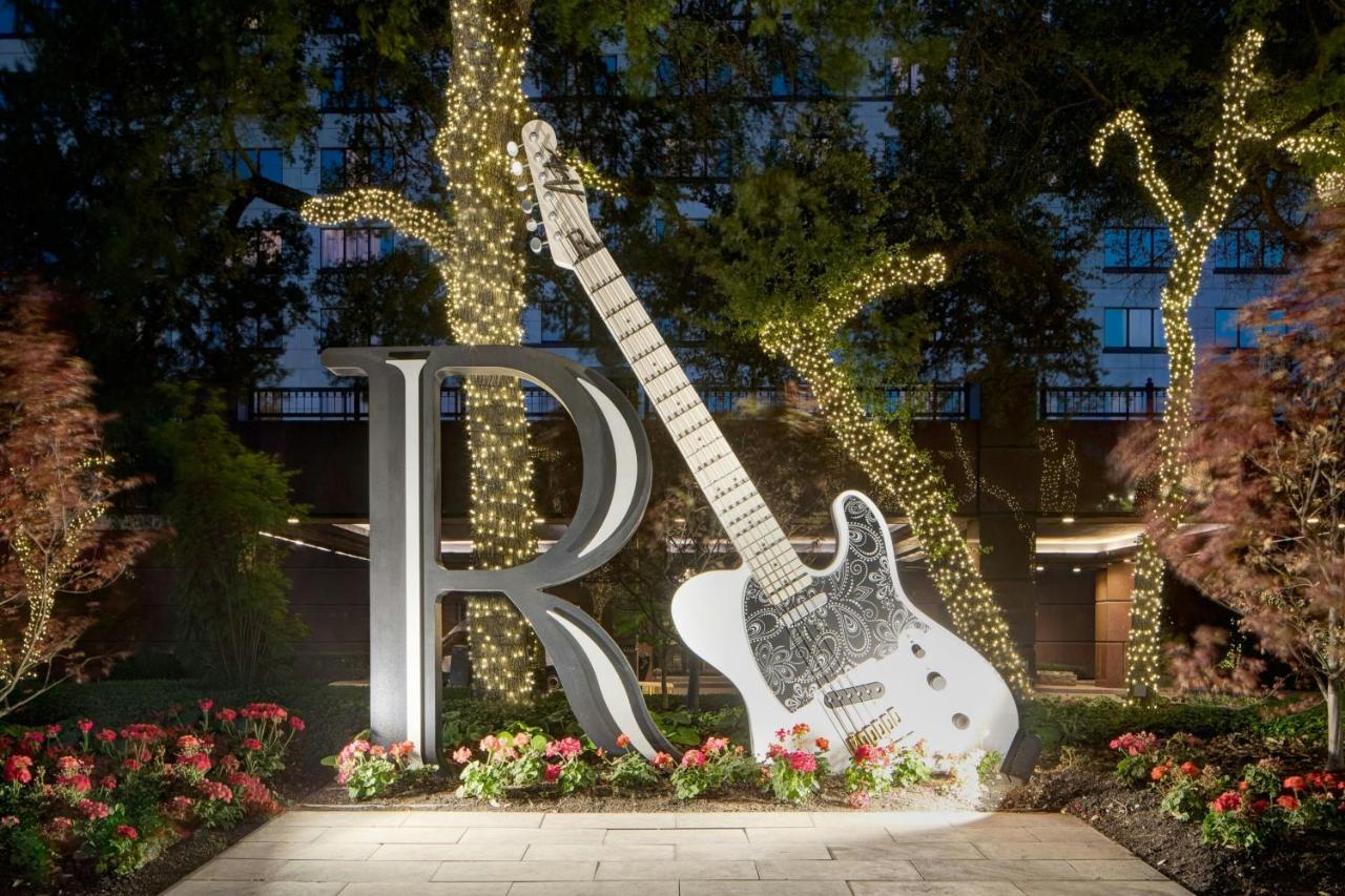 Renaissance Austin Arboretum Domain Hotel — photo 8