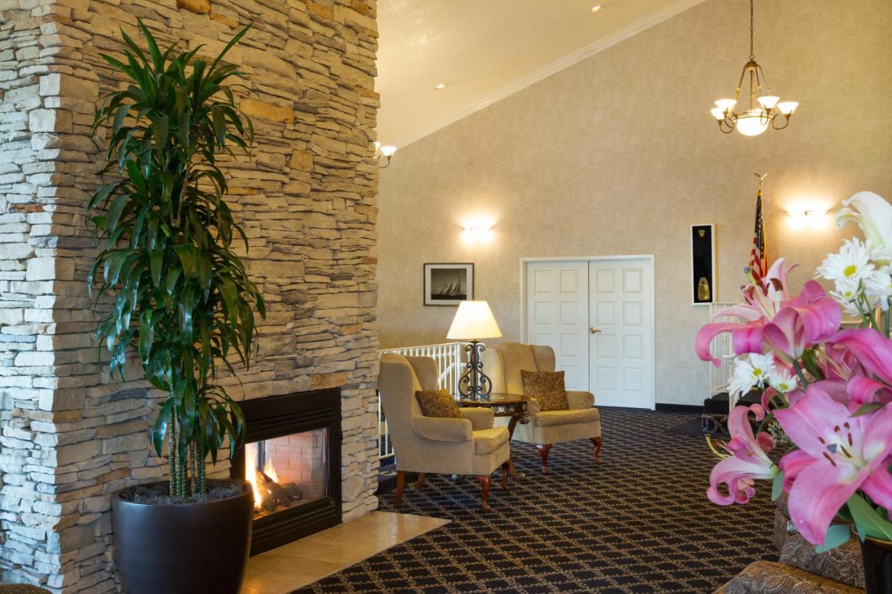 The Marina Inn on San Francisco Bay — photo 20
