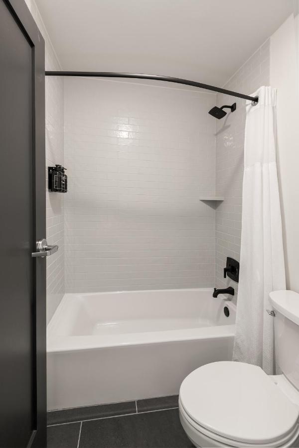 The Lodge at Banner Elk — photo 19