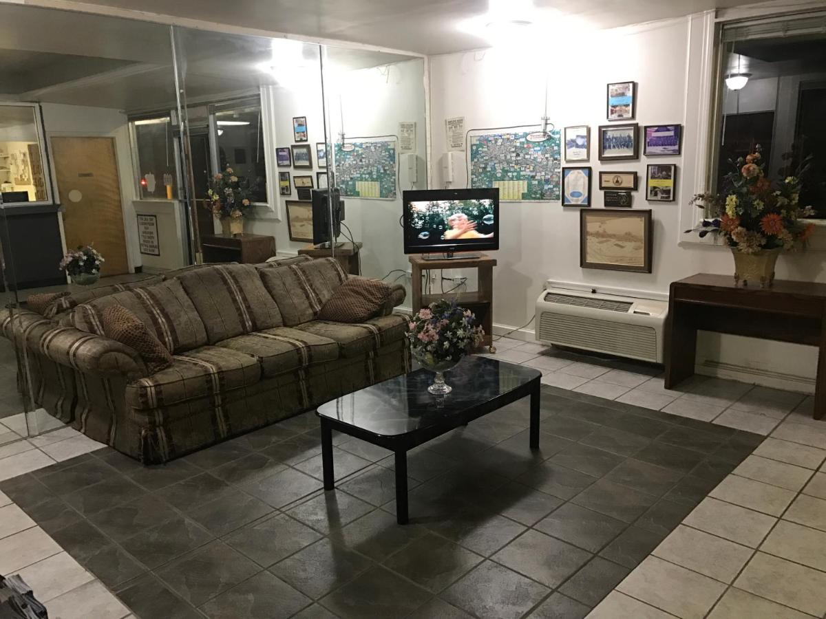 Flagship Inn — photo 19
