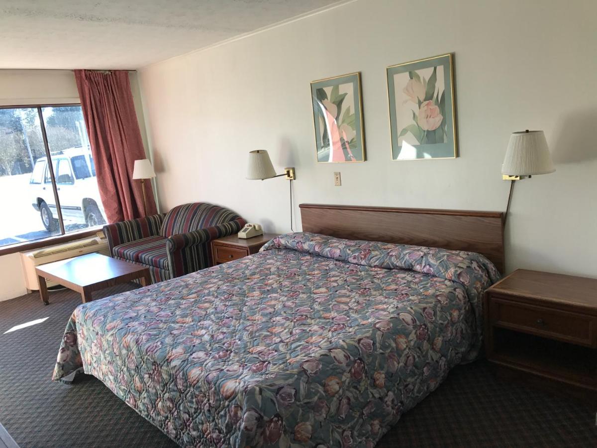 Flagship Inn — photo 22