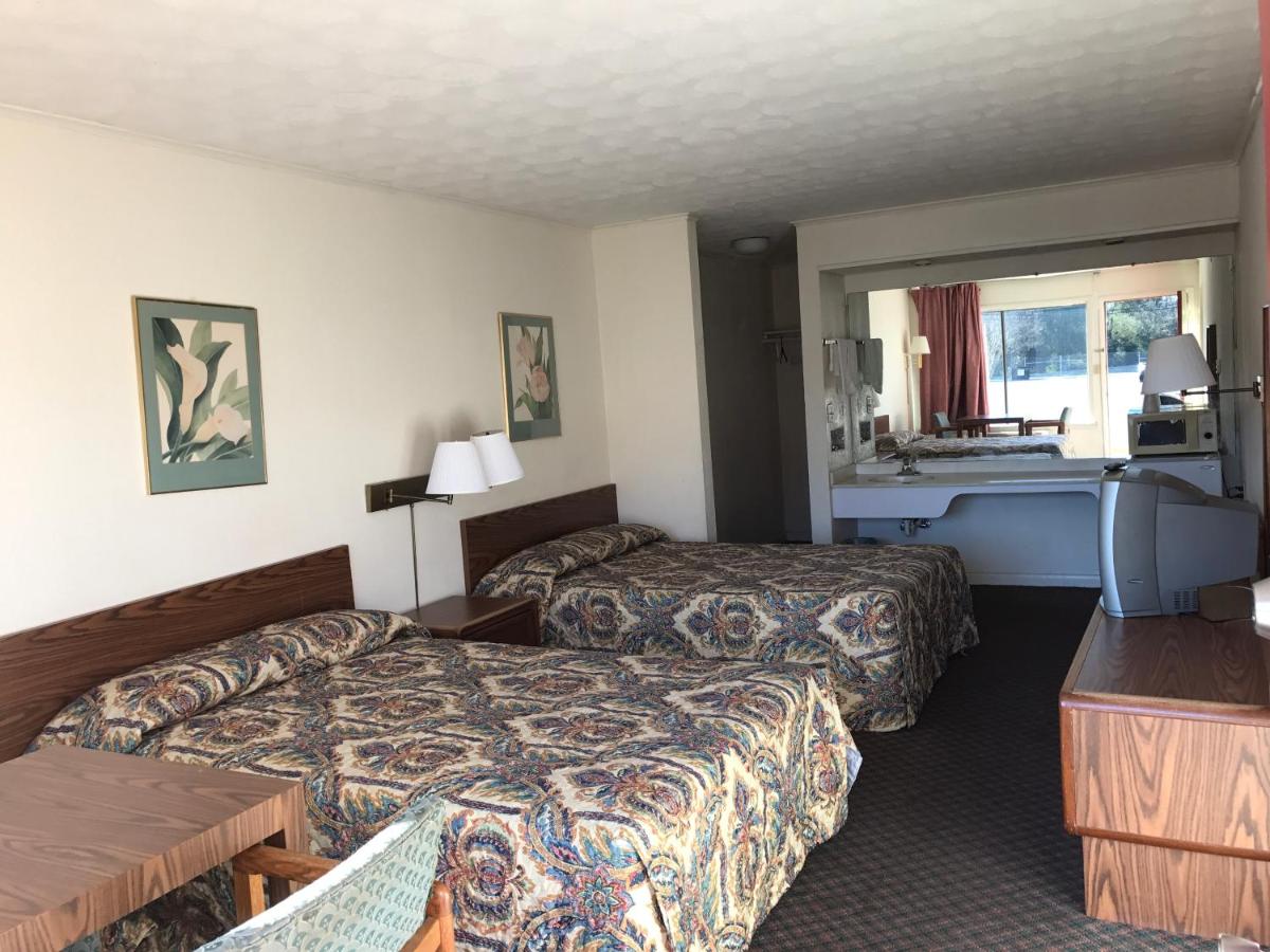Flagship Inn — photo 7