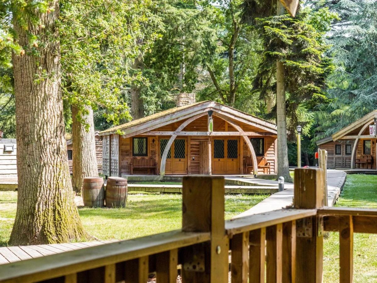 Accessible Woodland Lodge