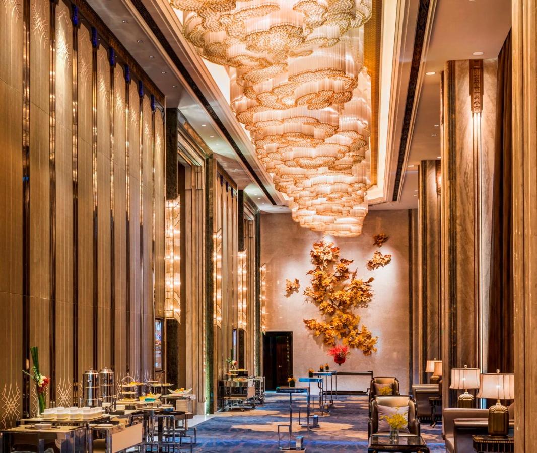 Wanda Reign Chengdu photo