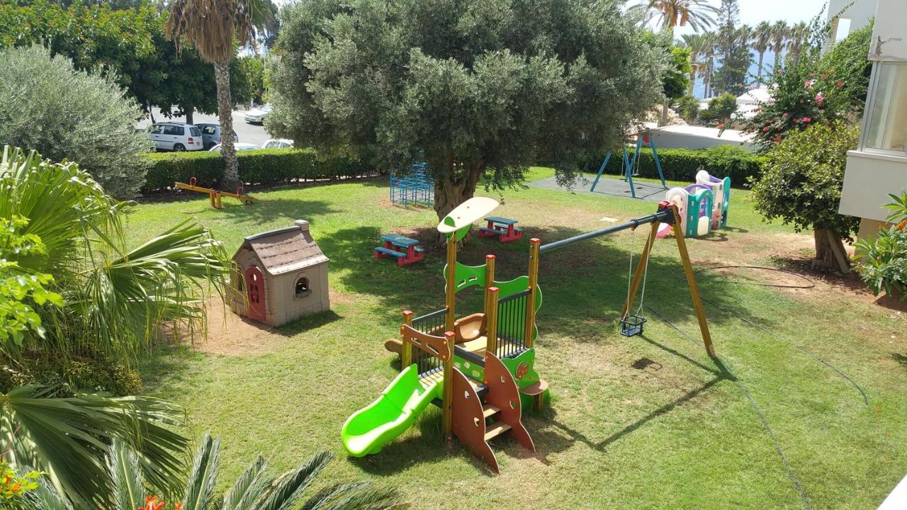 Cynthiana Beach Hotel photo