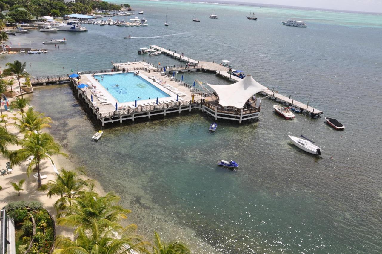 Caribbean Apartments photo