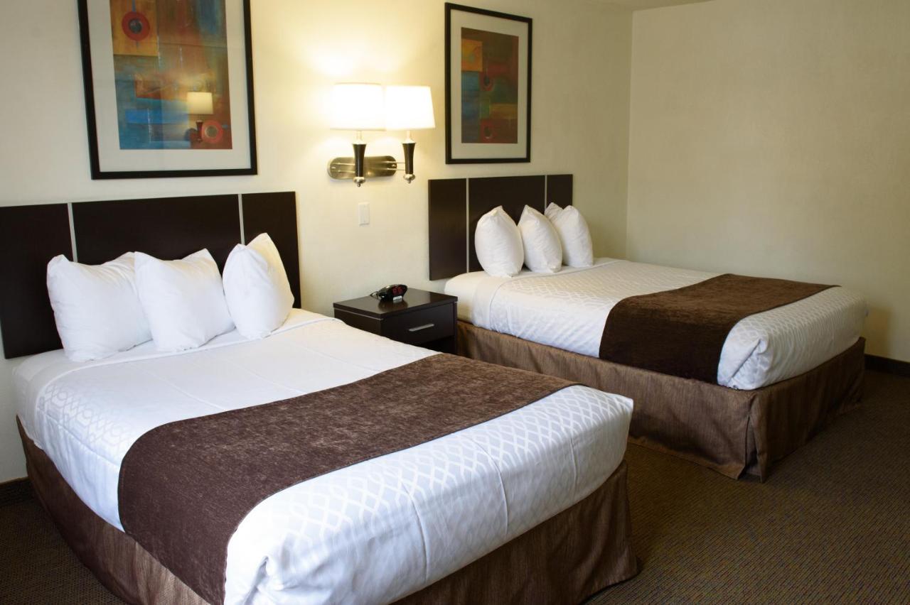 Americas Best Value Inn New Paltz — photo 18