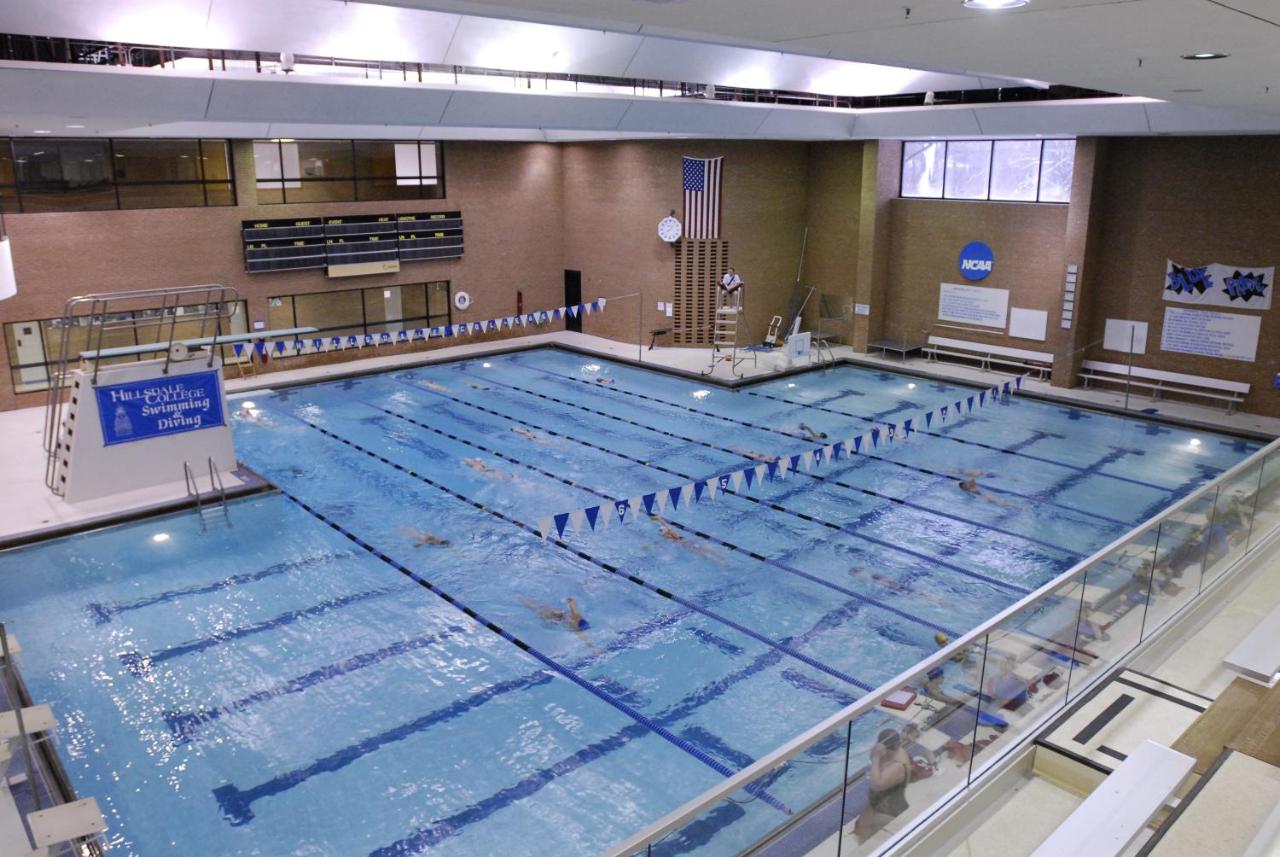 Hillsdale College Dow Hotel and Conference Center — photo 4