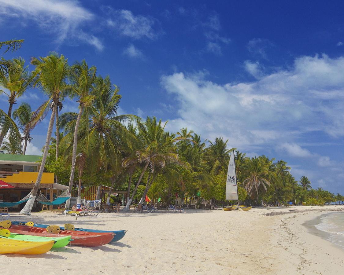 Hotel Cocoplum Beach photo
