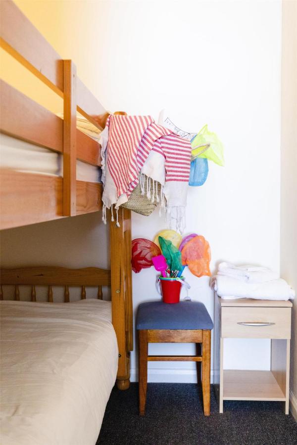 King Room with Bunk Beds and Sea View - Non-Smoking