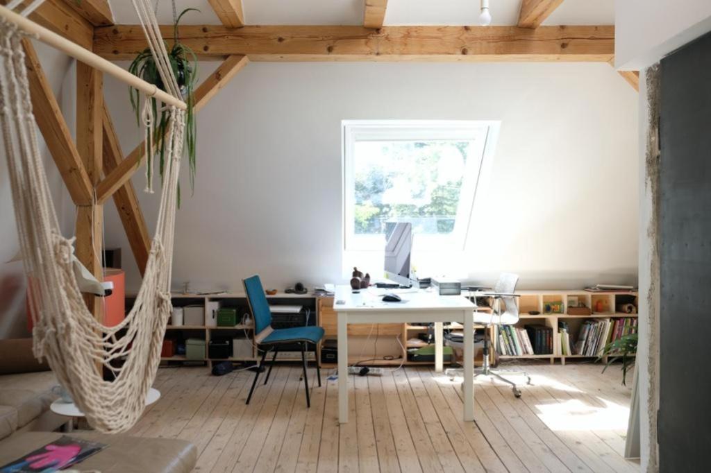 Lichtdurchflutetes Studio in Isarnähe