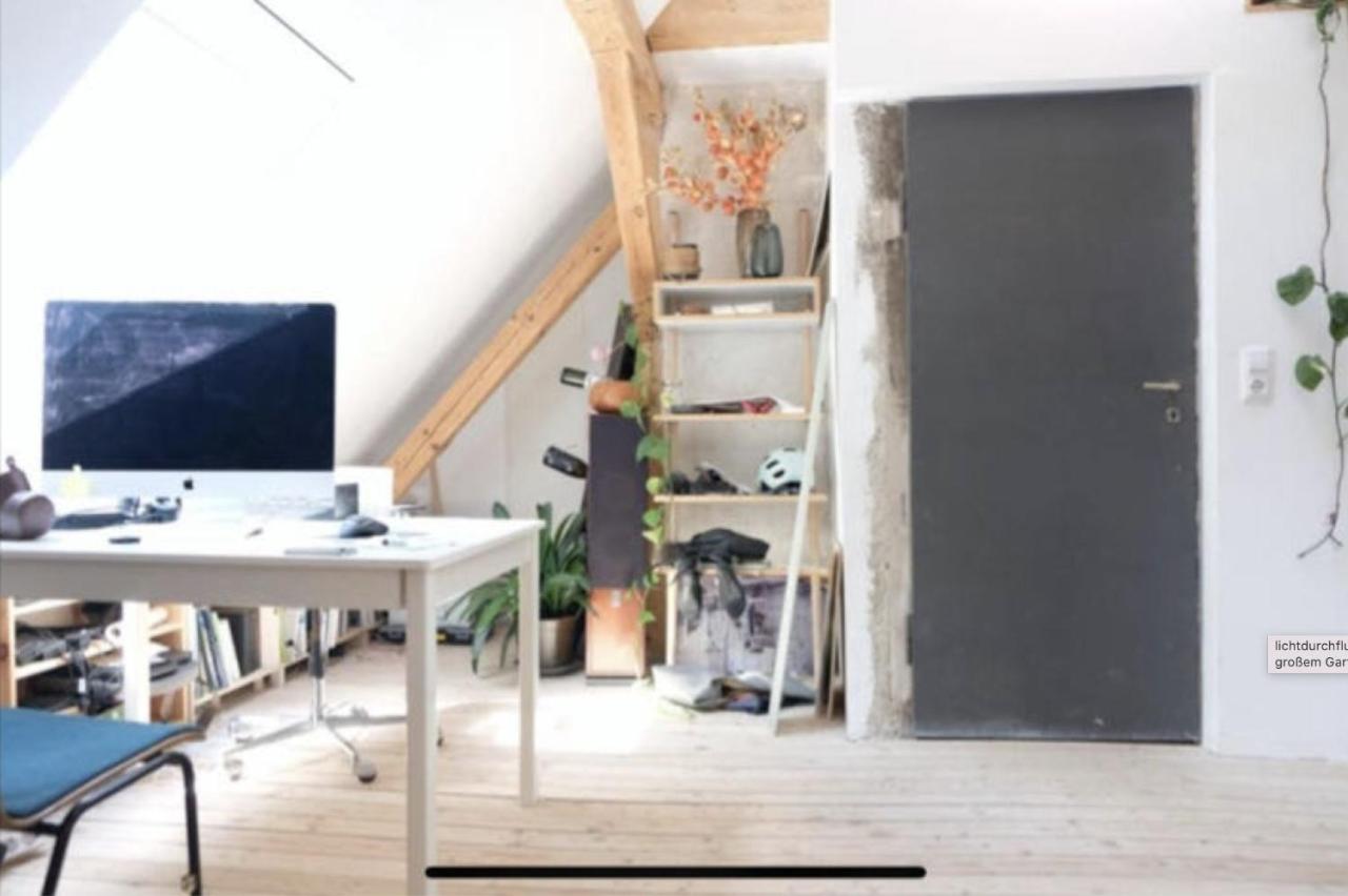 Lichtdurchflutetes Studio in Isarnähe