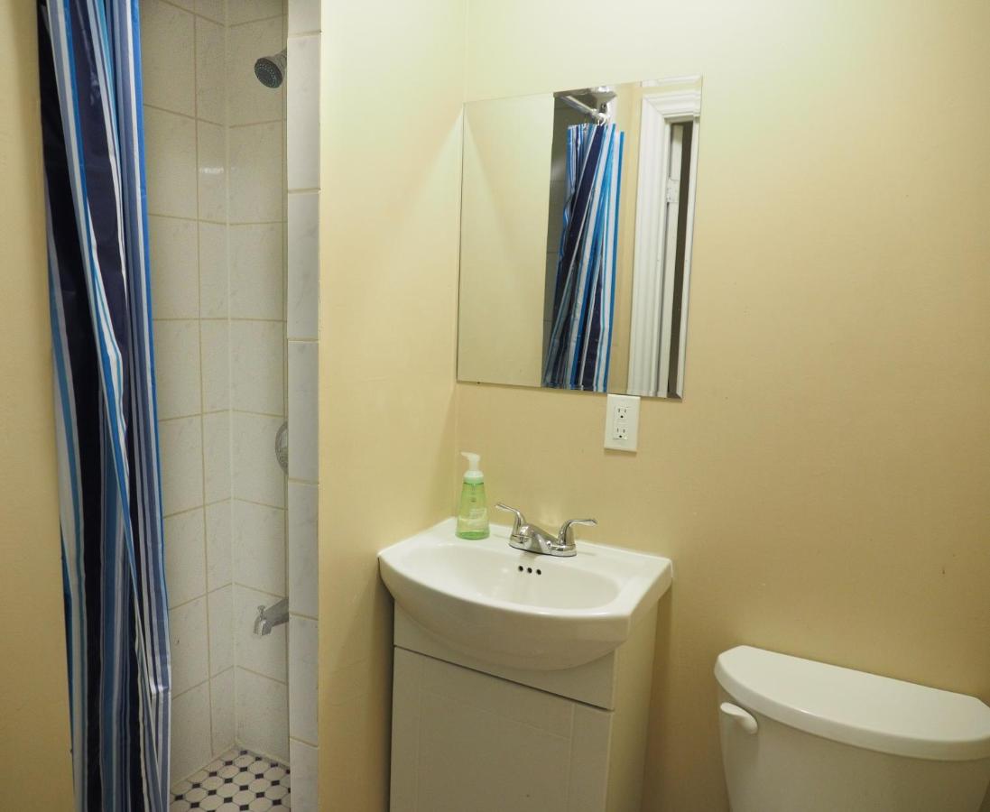 West Queen West Hotel photo