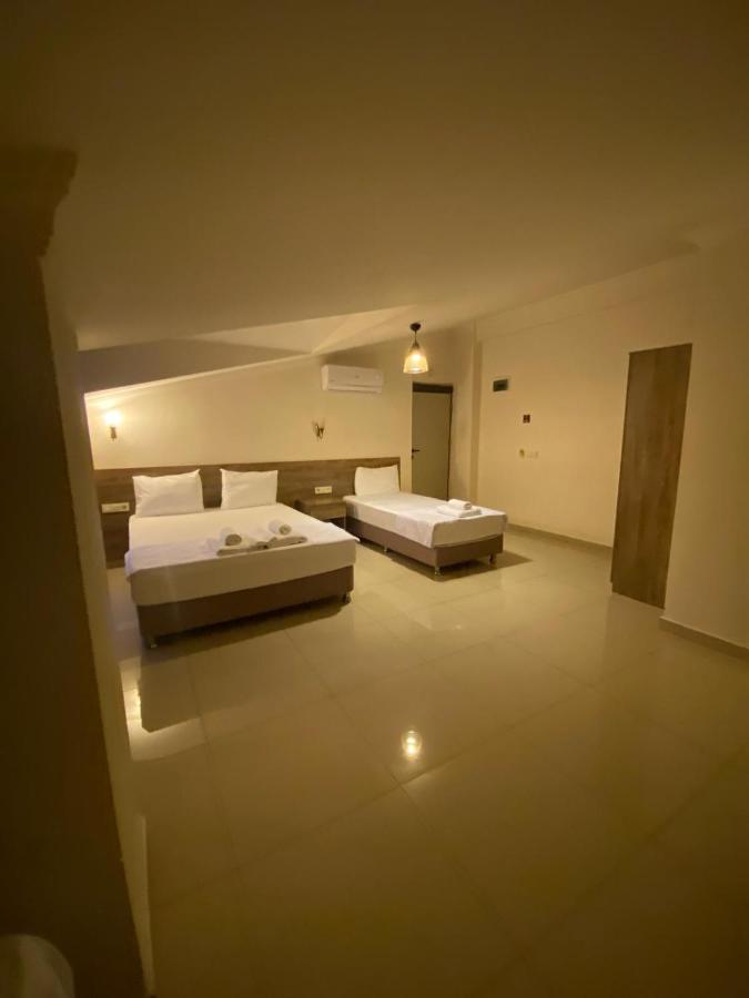 Deluxe Family Suite