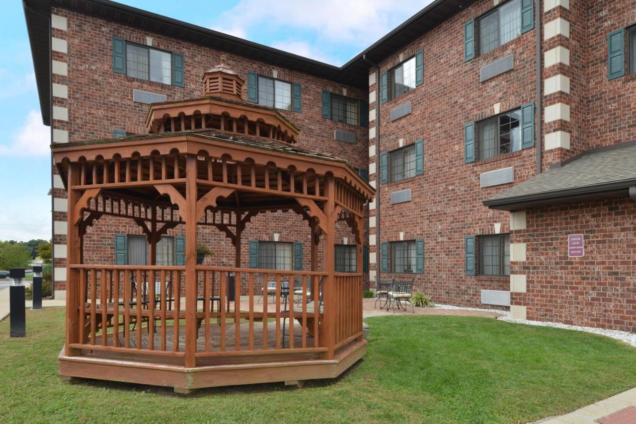 Country Hearth Inn & Suites Edwardsville — photo 6