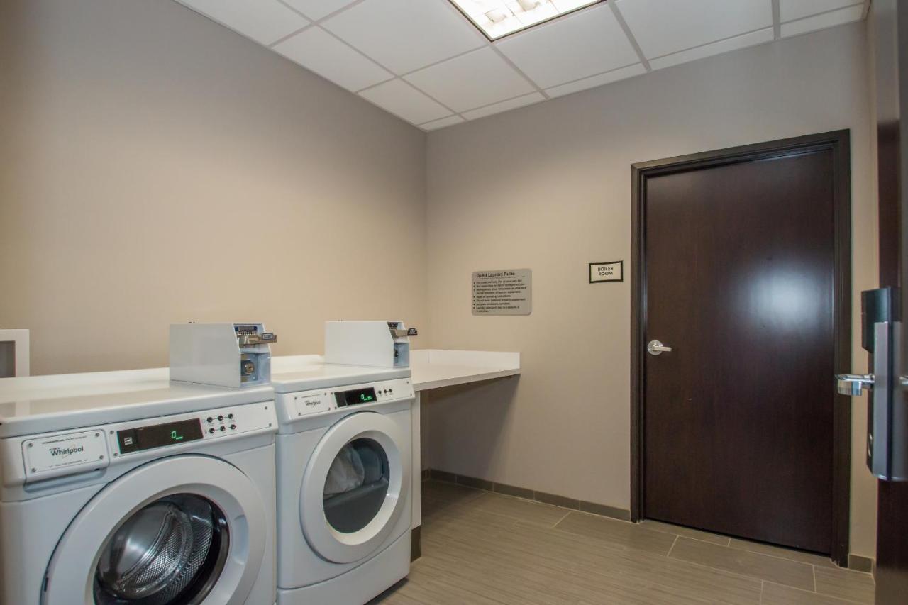 Executive Inn — photo 8