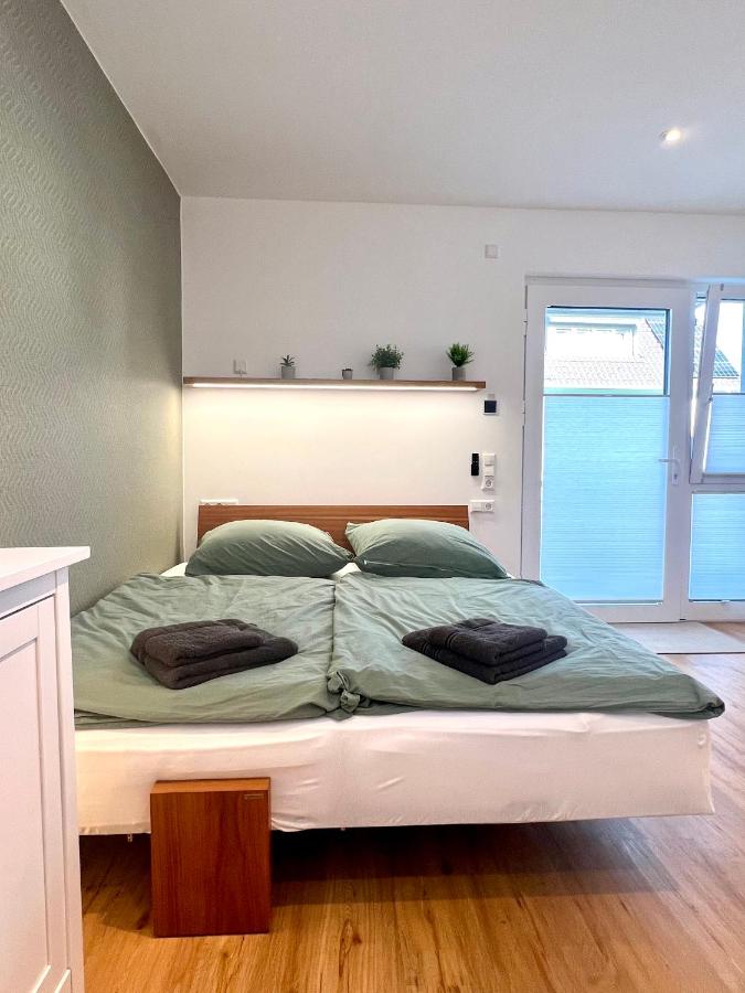 cozy, lovely newly renovated 1 room apartment