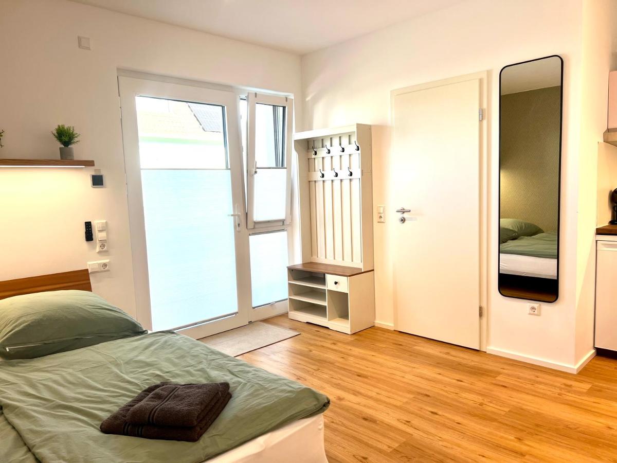 cozy, lovely newly renovated 1 room apartment