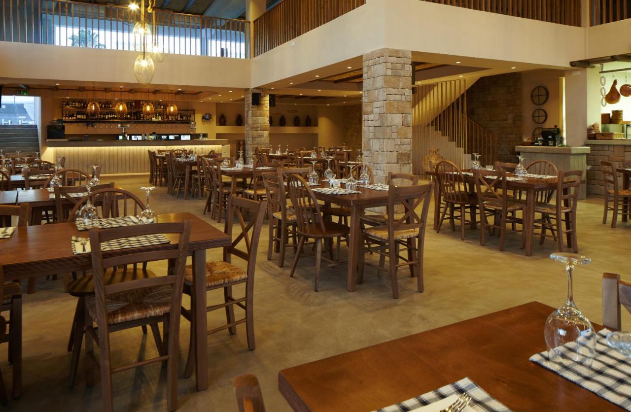 Melpo Antia Hotel & Suites photo