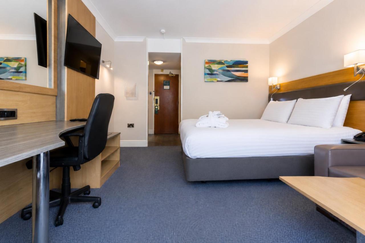 Premium King Room