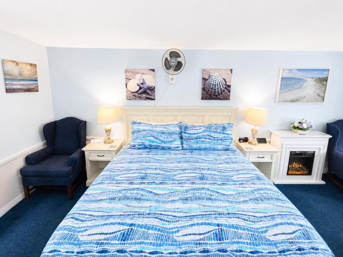 A Beach Breeze Inn — photo 16