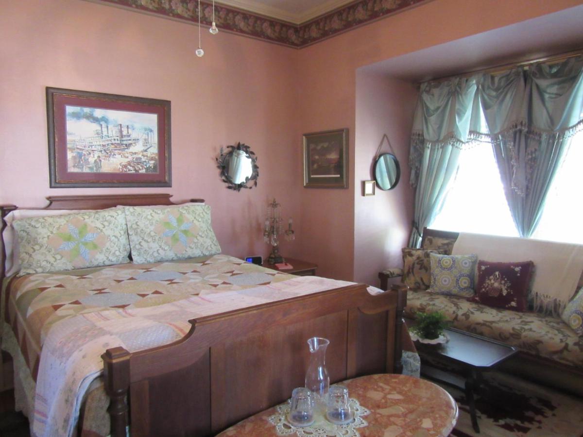 Carriage House — photo 23