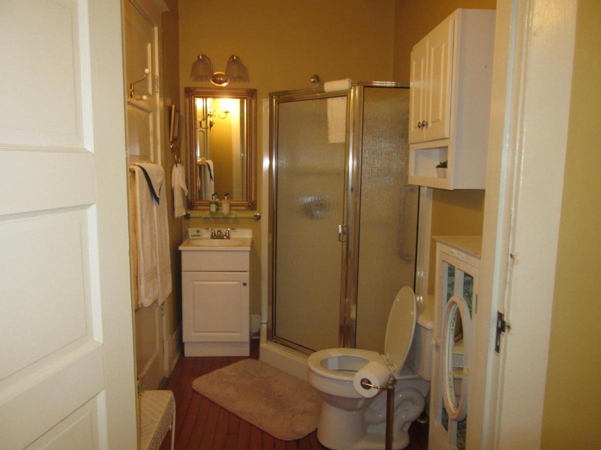Carriage House — photo 8
