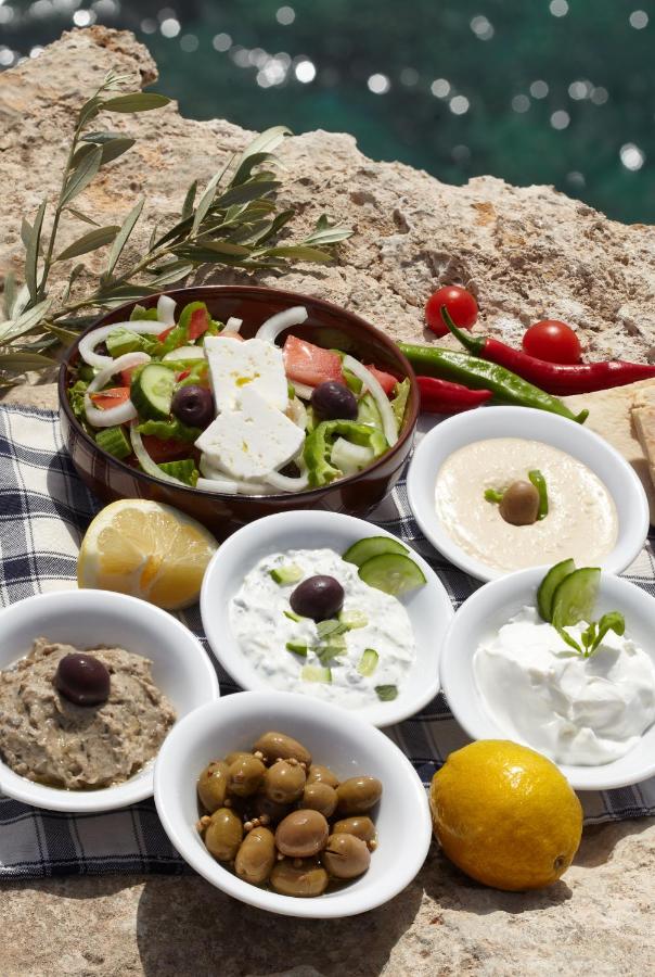 Melpo Antia Hotel & Suites photo