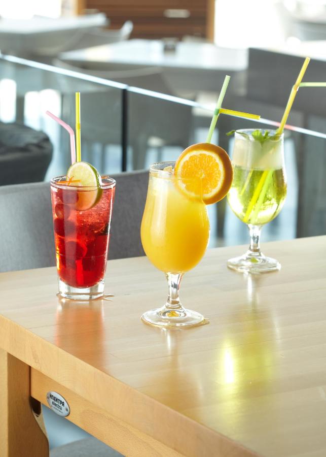 Melpo Antia Hotel & Suites photo