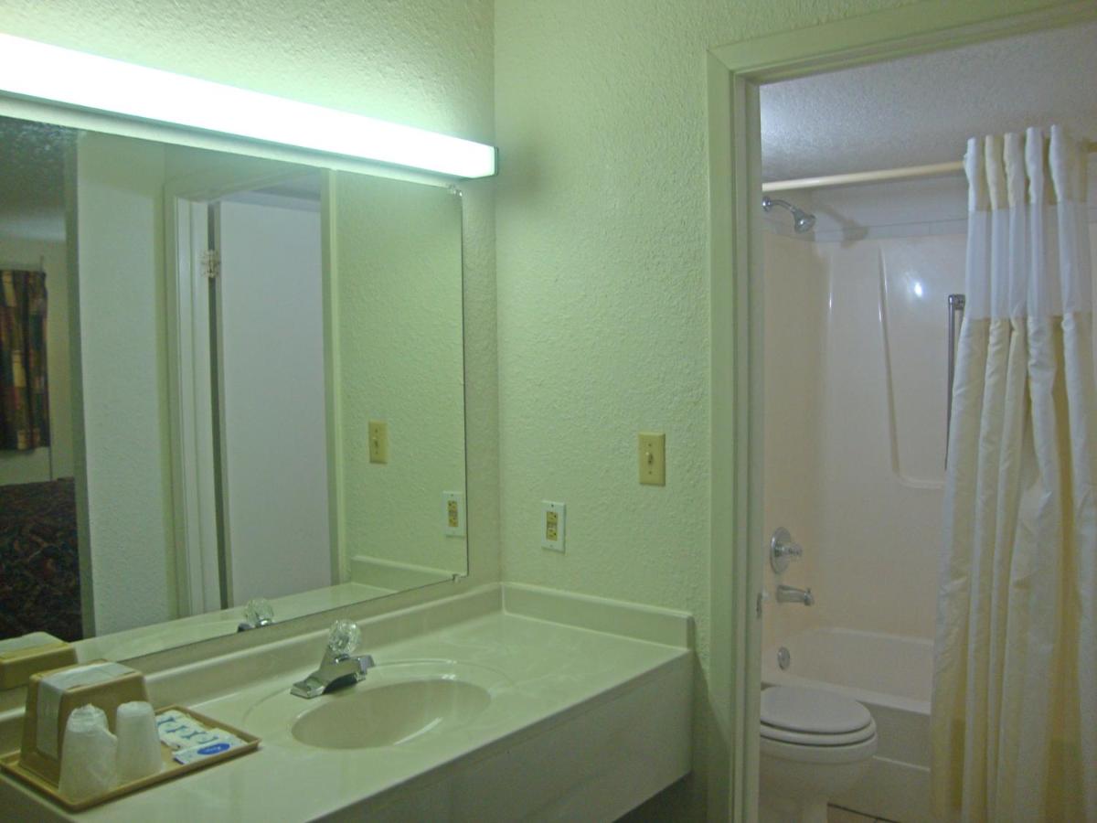Relax Inn — photo 3