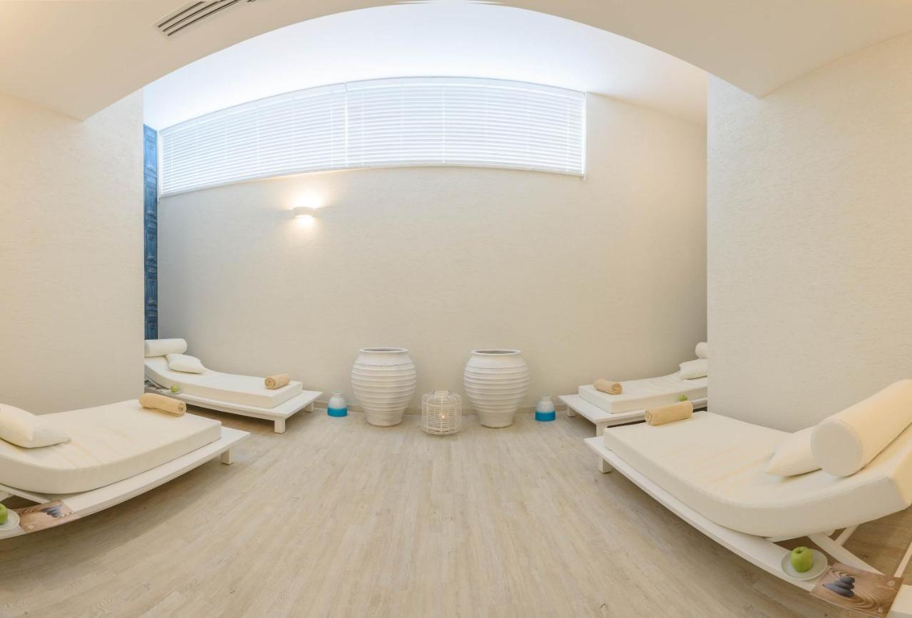 Melpo Antia Hotel & Suites photo
