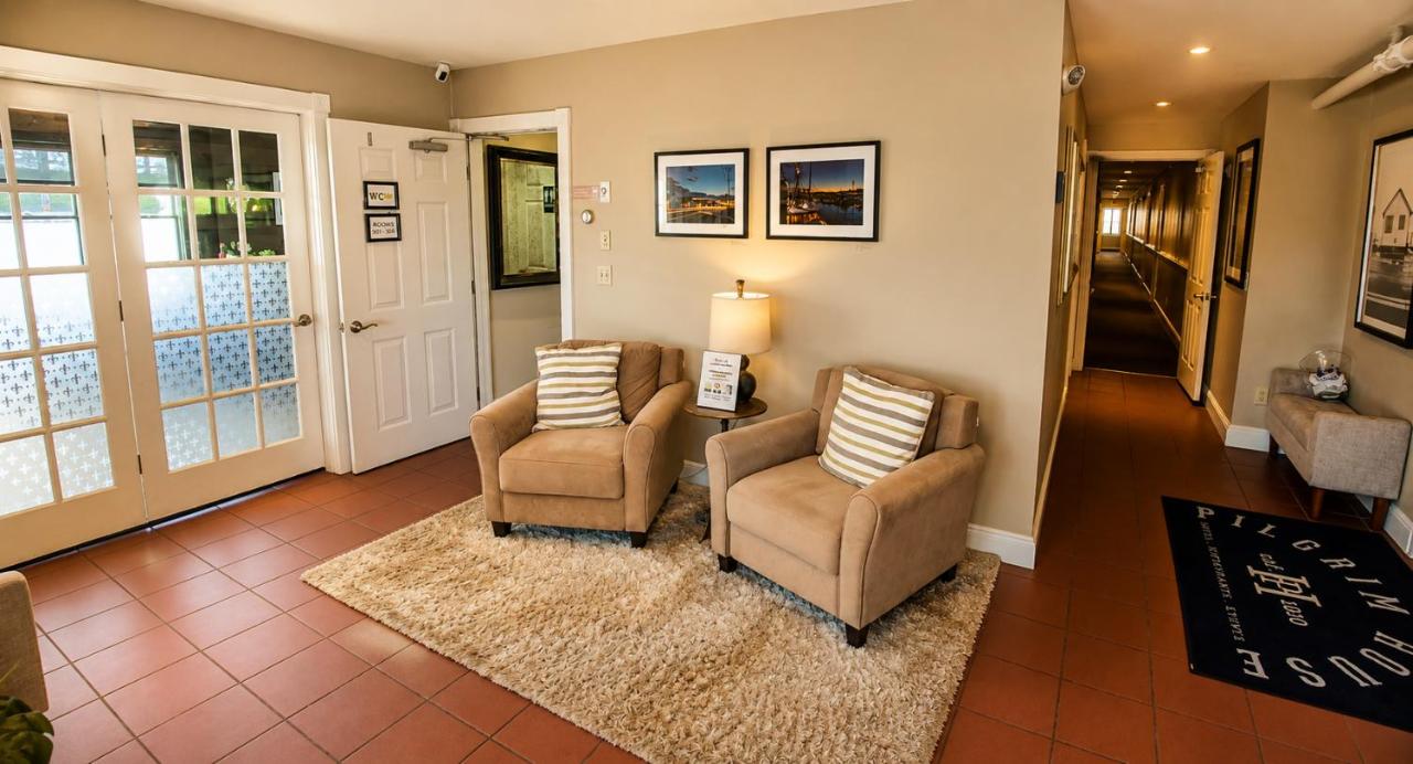 Pilgrim House — photo 19