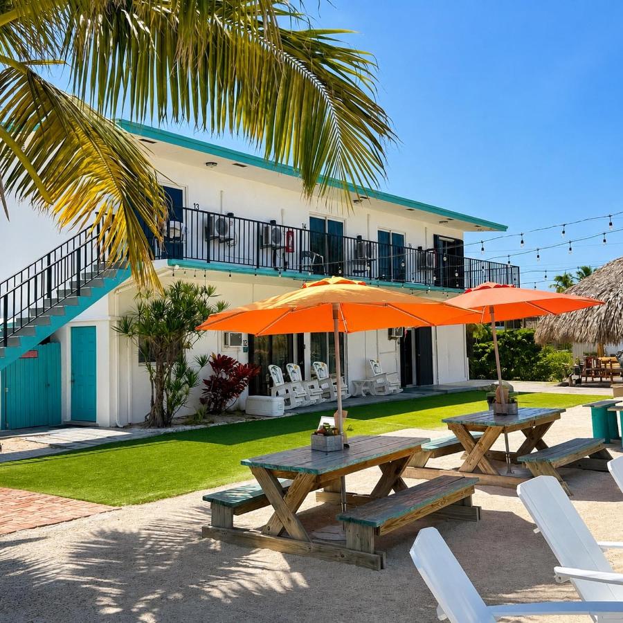 Edgewater Lodge — photo 4