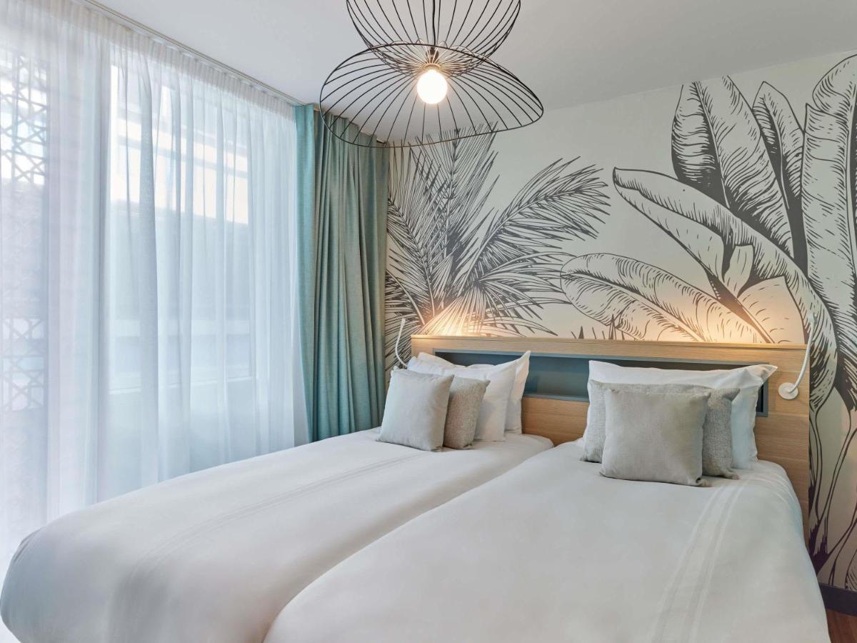 One-Bedroom Apartment with Twin Beds