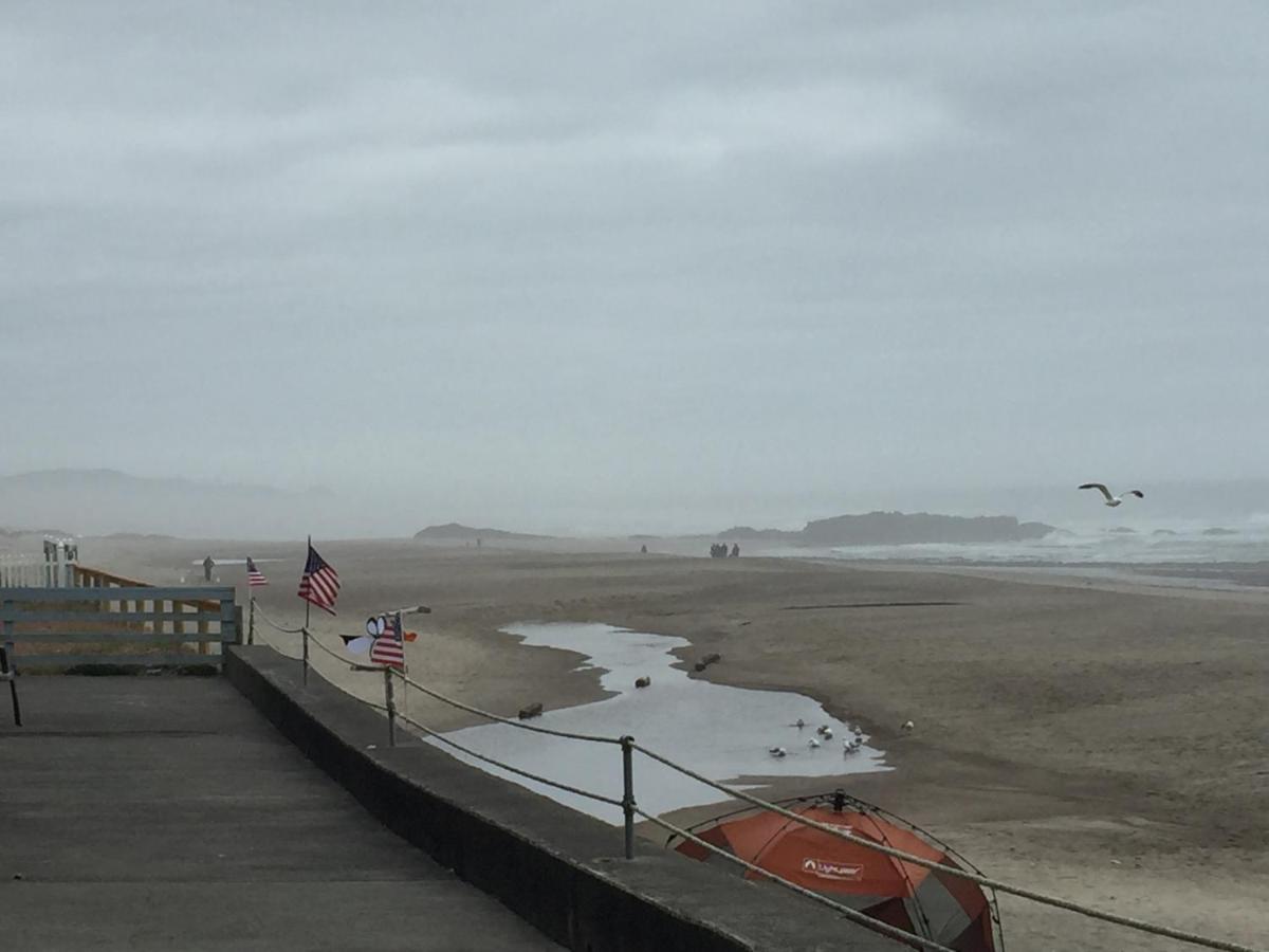 The Sandcastle Beachfront Hotel — photo 12