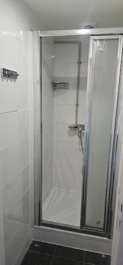 Hostel Marina – Cenově dostupné ubytování u Orlické přehrady