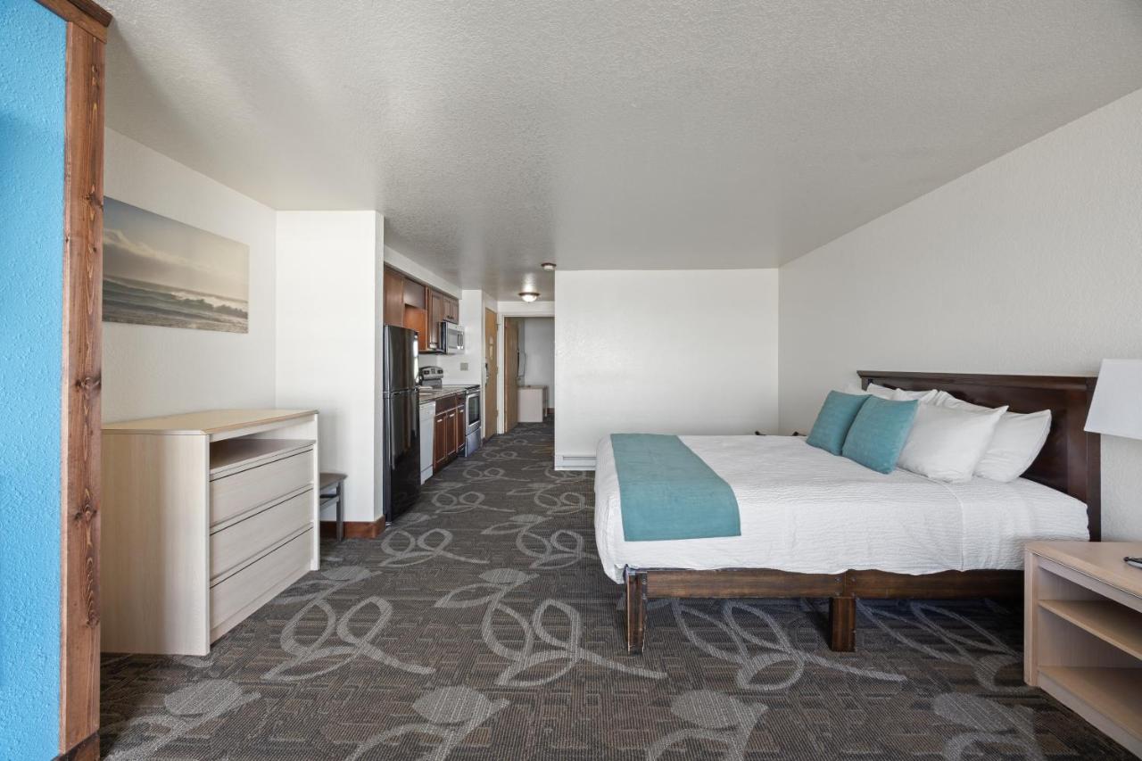 Surfside Resort — photo 16