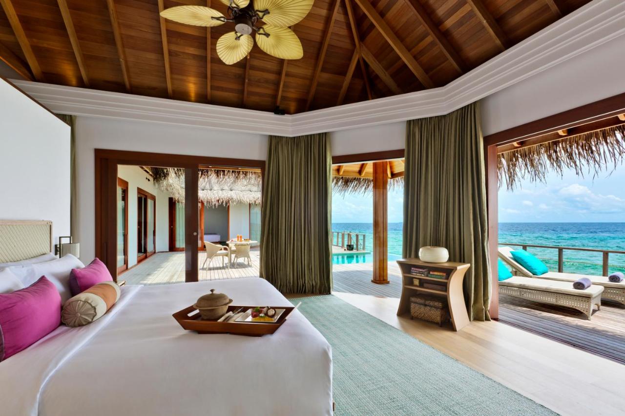 Hotel Dusit Thani Maldives