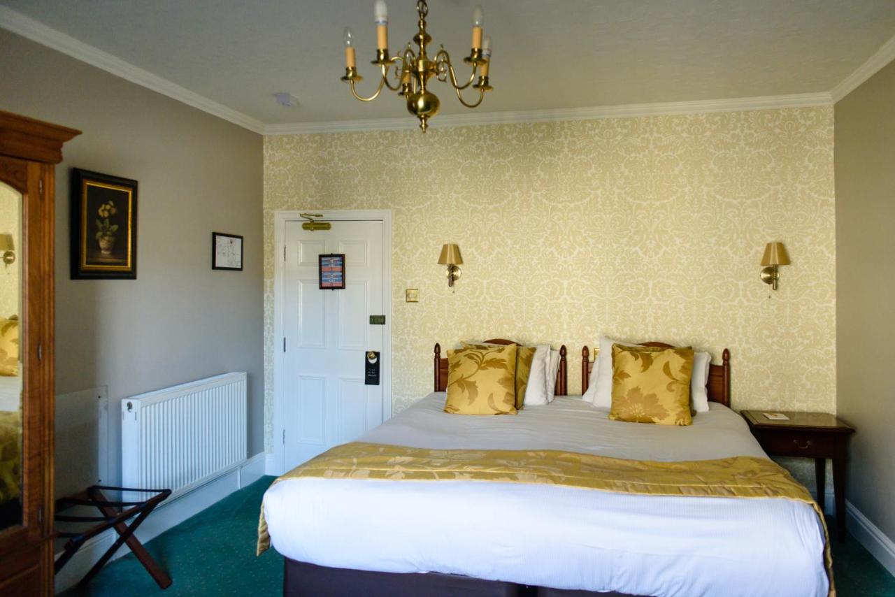 Old Hall Hotel - Laterooms