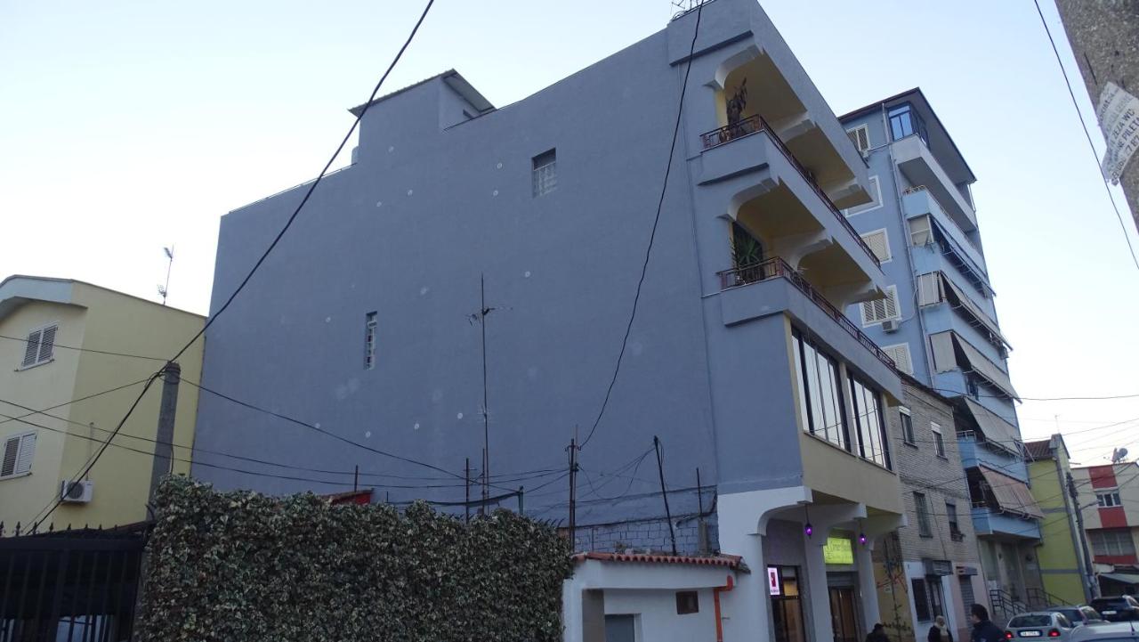Central Apartments Shoshi photo