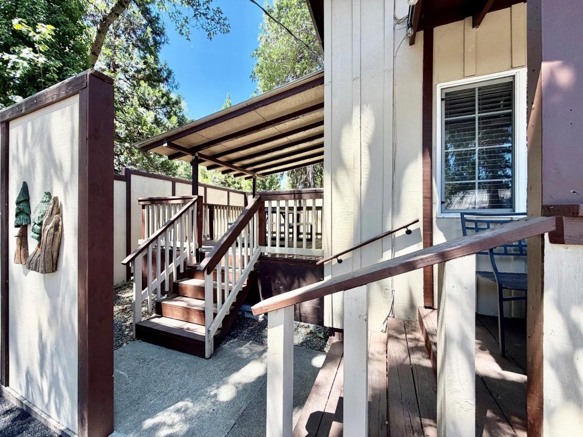 Shasta Inn — photo 9