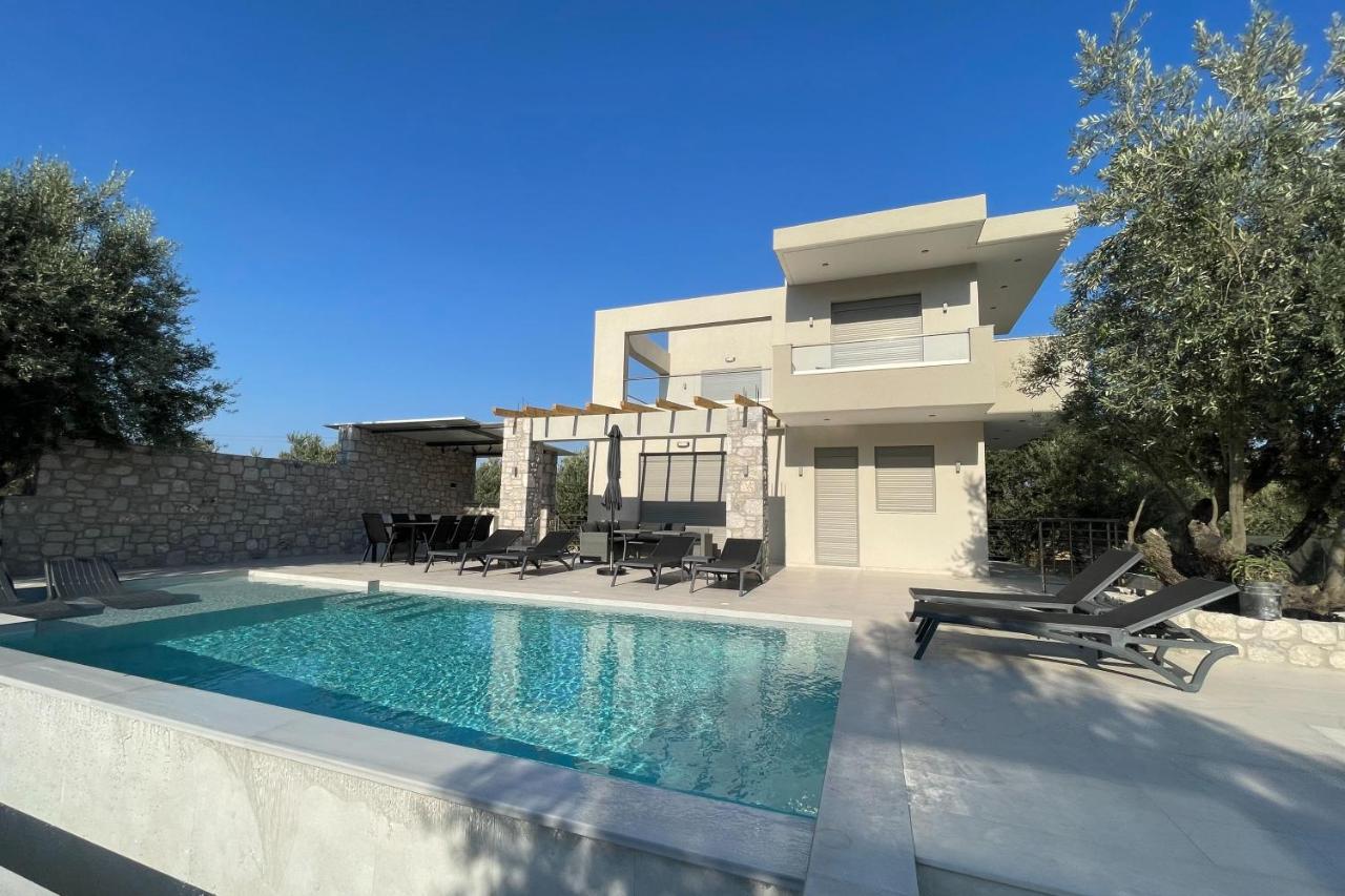 Nastazia's Pearl Villa