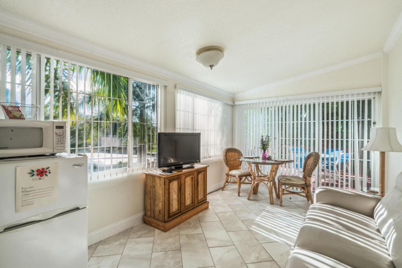 Banyan House Vacation Rentals — photo 10