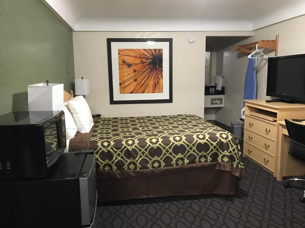 Downtown Inn — photo 13