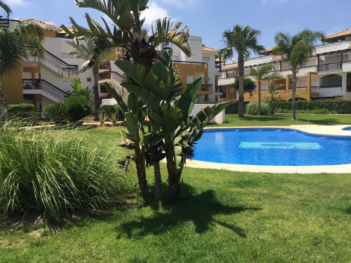 Apartamento VenAVera Playa Lomas del Mar I G1-1A Piscina ...