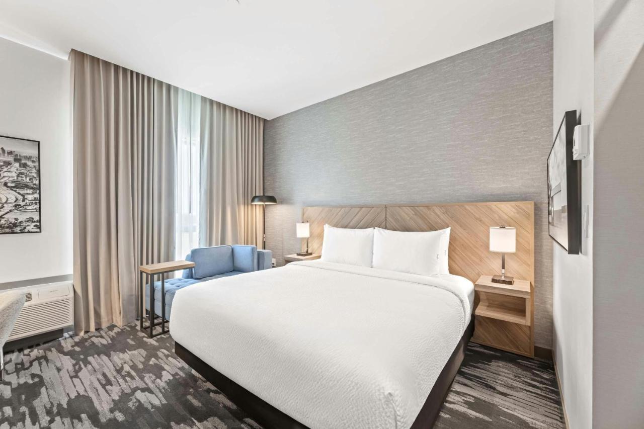 Sandman Signature Dallas Las Colinas Hotel & Suites — photo 11