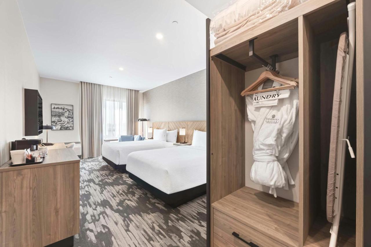 Sandman Signature Dallas Las Colinas Hotel & Suites — photo 19