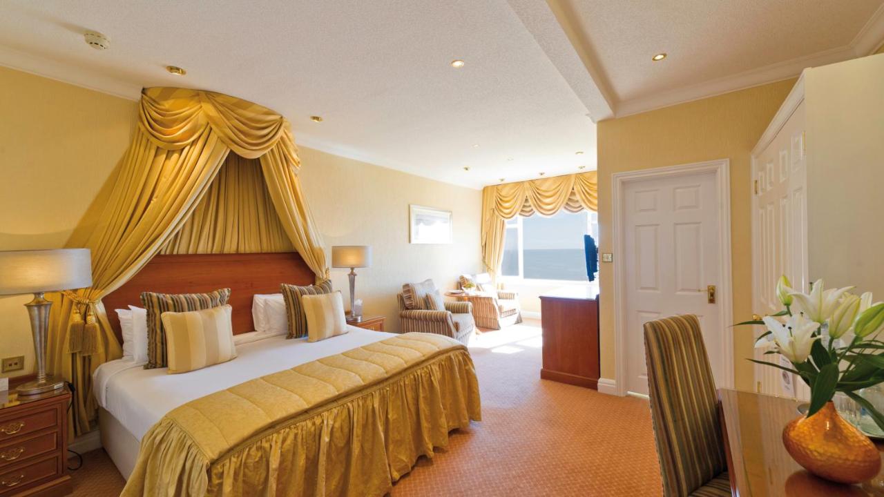 Deluxe Sea facing Twin/Double Room